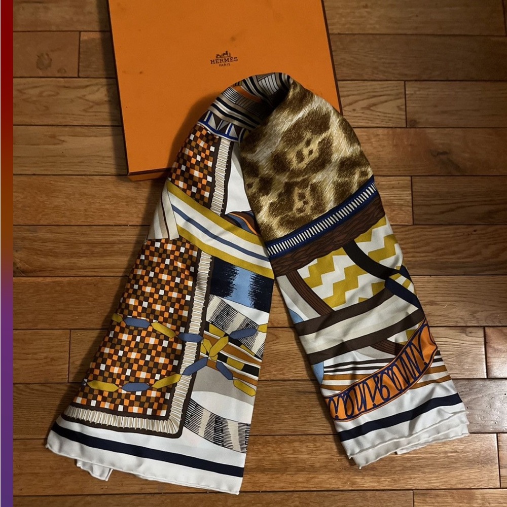 Hermes “A La Selle Imaginaire” Silk Scarf